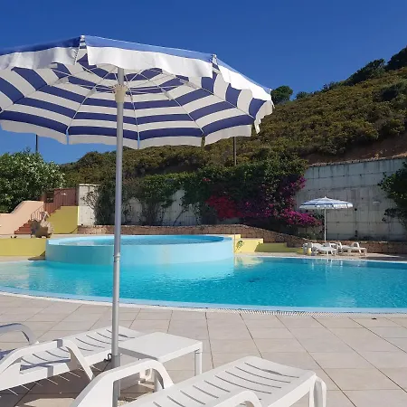 Family With Swimming Pool * Trinita d'Agultu e Vignola